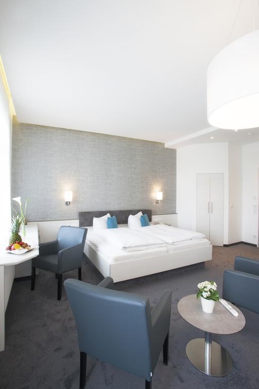 Ebner - Boutique-Hotel & Konditorei Lindau  Oda fotoğraf