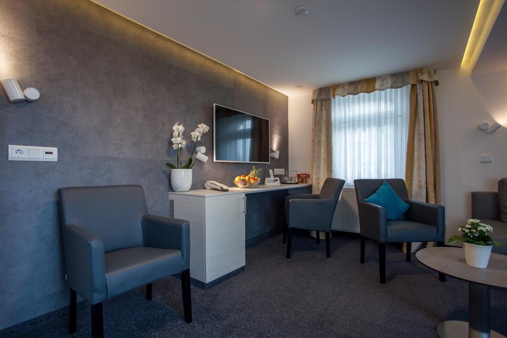 Ebner - Boutique-Hotel & Konditorei Lindau  Dış mekan fotoğraf