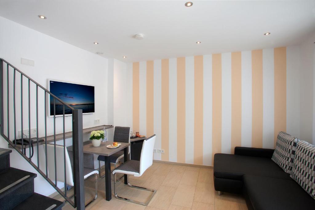 Ebner - Boutique-Hotel & Konditorei Lindau  Oda fotoğraf